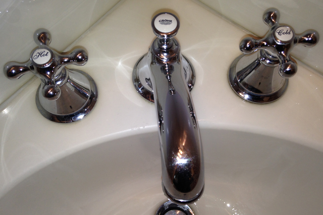 Tony's Plumbing Co. Bathroom Faucet Installed